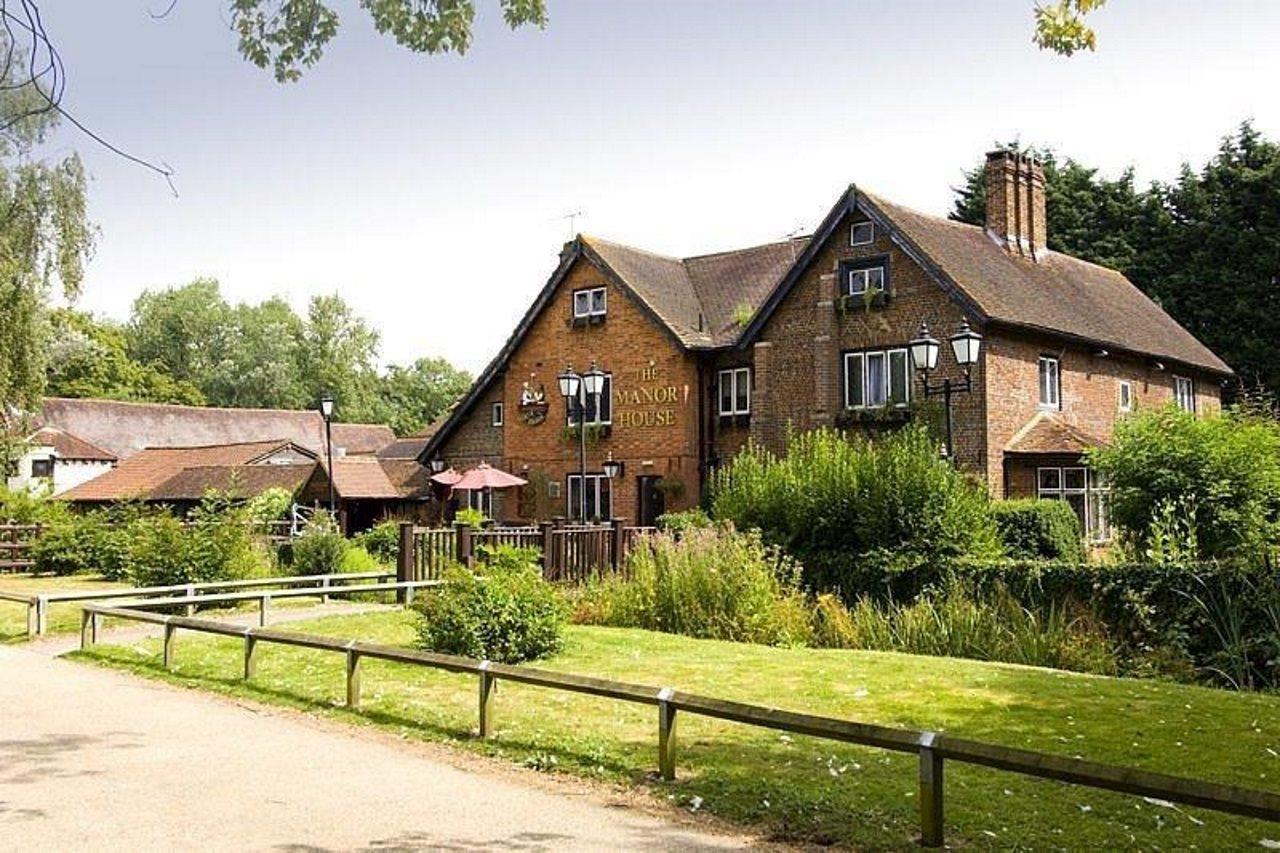Premier Inn London Gatwick Airport South - London Road Crawley  Eksteriør billede